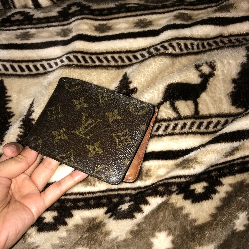 Authentic Louis Vuitton Wallet
